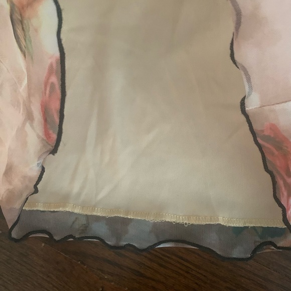 NWOT Angel print bodycon mini skirt - Picture 6 of 7